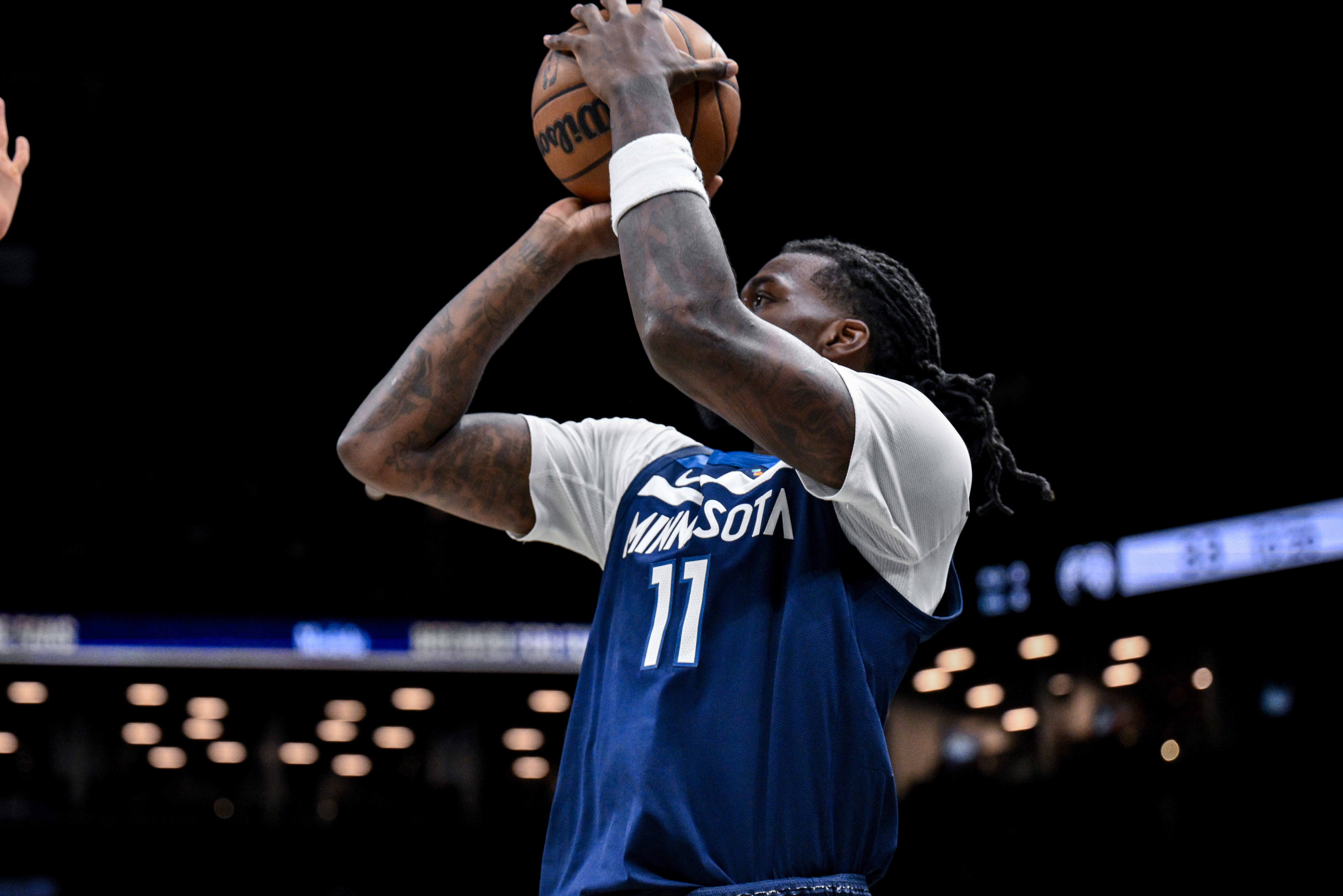 kaiyun-能里能外!里德上半场8中4&三分4中2 砍下10分4板2断&正负值+16